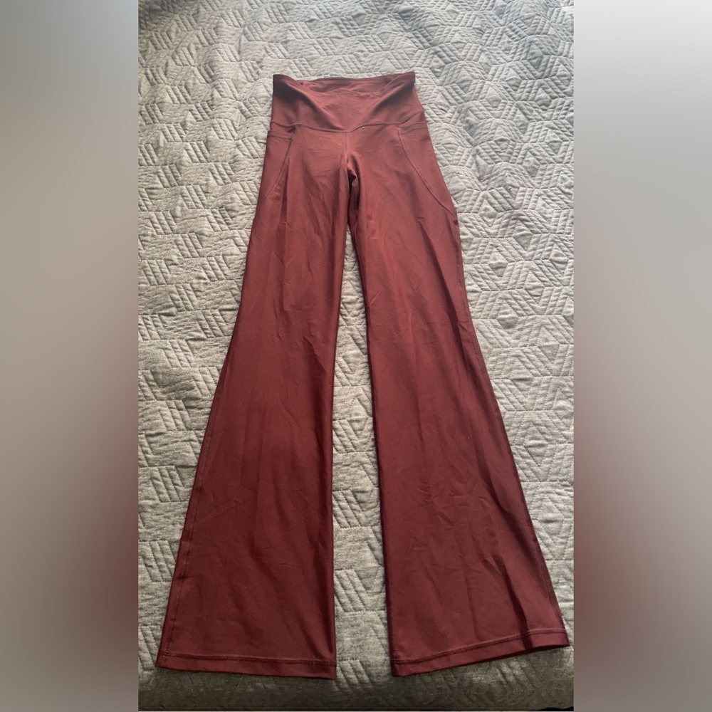 Burgundy yoga pants